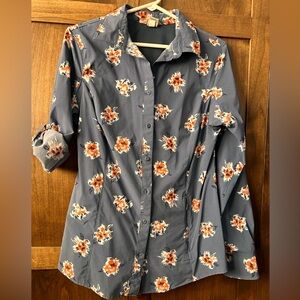 Women’s Duluth Trading DuluthFlex long sleeve button down, size S